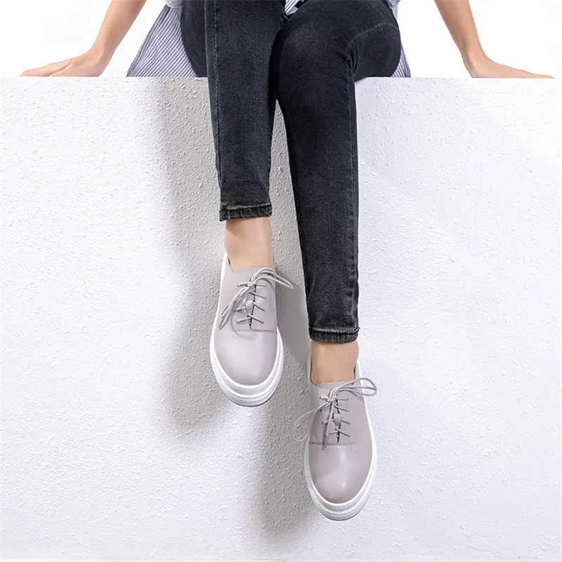 FEDONAS New 2020 Spring Summer Genuine Leather Shoes Woman Flats Platforms Corss-tied Round Toe Casual Shoes Woman Loafters Flat
FEDONAS New 2020 Spring Summer Genuine Leather Shoes Woman Flats Platforms Corss-tied Round Toe Casual Shoes Woman Loafters Flat