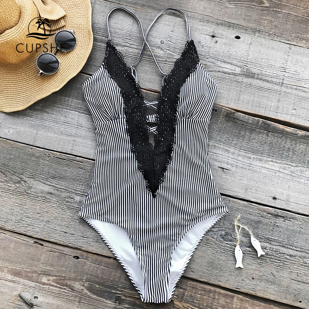 CUPSHE Green Lace One-piece Swimsuit Cutout Deep V neck Sexy Bodysuit Monokini 2022 New Ladies Beach Bathing Suit Swimwear
CUPSHE Green Lace One-piece Swimsuit Cutout Deep V neck Sexy Bodysuit Monokini 2022 New Ladies Beach Bathing Suit Swimwear