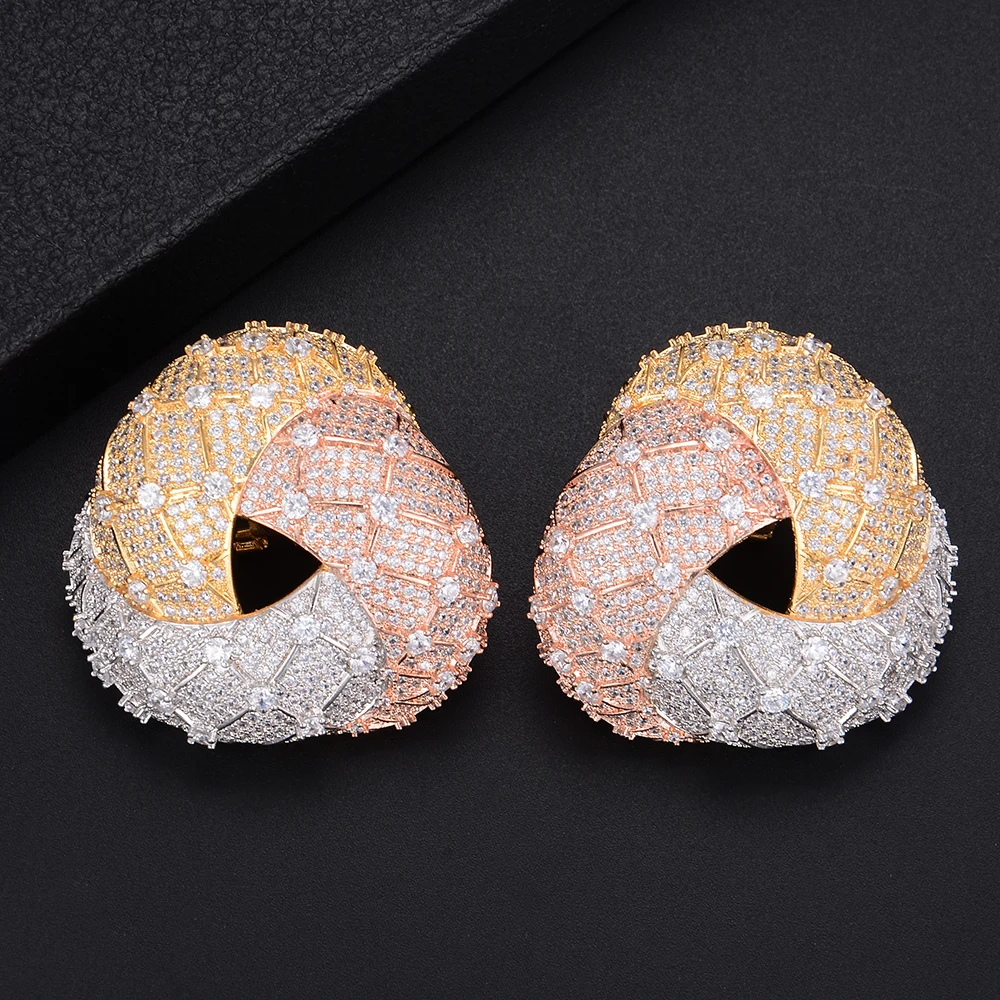 Fashion Geometry Big Size Triangle Shape Hollow Earrings Jewelry For Indian Nigerian Women Wedding Engagement
Fashion Geometry Big Size Triangle Shape Hollow Earrings Jewelry For Indian Nigerian Women Wedding Engagement