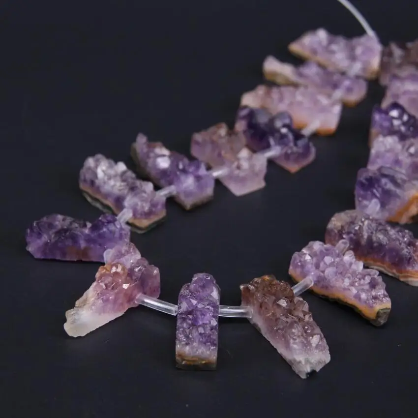 15.5"/strand Natural Amethysts Quartz Druzy Geode Slice Nugget Beads,Raw Roug Purple Crystal Drusy Slab Pendant DIY Jewelry
15.5"/strand Natural Amethysts Quartz Druzy Geode Slice Nugget Beads,Raw Roug Purple Crystal Drusy Slab Pendant DIY Jewelry