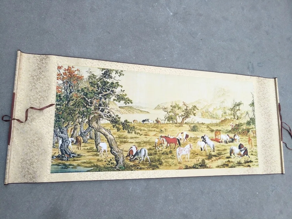 Hand-painted Chinese paintings, long axis of the Qing Dynasty in China,Horse map,Free shipping
Hand-painted Chinese paintings, long axis of the Qing Dynasty in China,Horse map,Free shipping