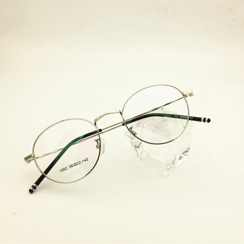 women metal myopia glasses small face oval frame Nearsighted Glasses prescription eyeglasses ultra-light from -0.50 to -6.00
women metal myopia glasses small face oval frame Nearsighted Glasses prescription eyeglasses ultra-light from -0.50 to -6.00