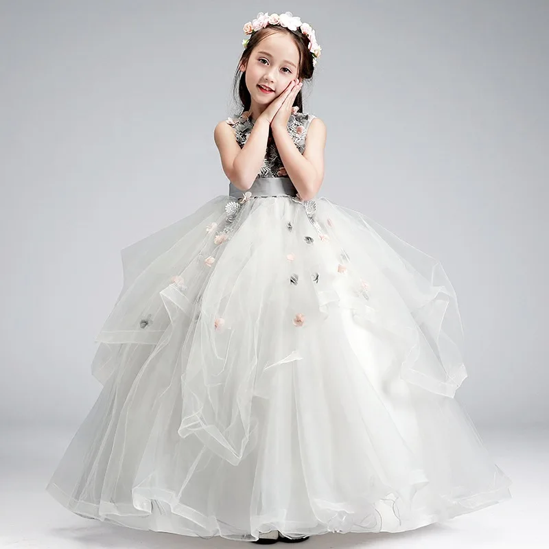 Lovely Gray Flower Girl Dresses 2019 O-Neck Ball Gown Appliques Long Little Pageant Gowns Girls First Communion Gowns Cheap
Lovely Gray Flower Girl Dresses 2019 O-Neck Ball Gown Appliques Long Little Pageant Gowns Girls First Communion Gowns Cheap