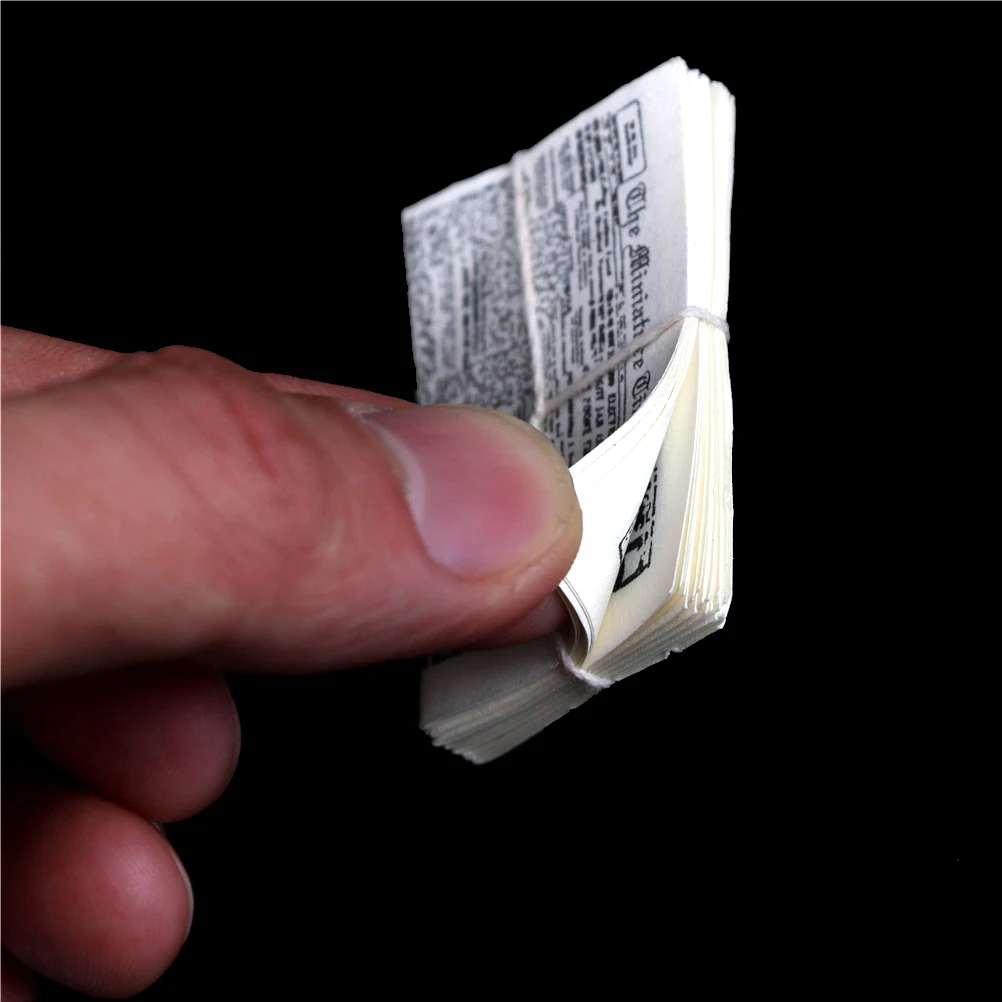 1:12 Dollhouse Miniature Simulation 1 bundle of Newspaper for Children Pretend Play Toy Accessories Decoration supplies
1:12 Dollhouse Miniature Simulation 1 bundle of Newspaper for Children Pretend Play Toy Accessories Decoration supplies
