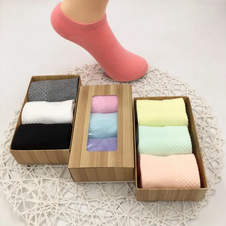Fashion Women's Cotton Sock Slippers 3PCS/LOT Candy Korean Cute Kawaii Women's Socks Slippers High Quality Gift Lady Sock
Fashion Women's Cotton Sock Slippers 3PCS/LOT Candy Korean Cute Kawaii Women's Socks Slippers High Quality Gift Lady Sock