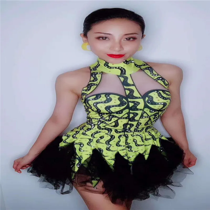 D08 Ballroom dance printing female dresses women catwalk performance wears short skirt party club show outfits ds bodysuit cloth
D08 Ballroom dance printing female dresses women catwalk performance wears short skirt party club show outfits ds bodysuit cloth