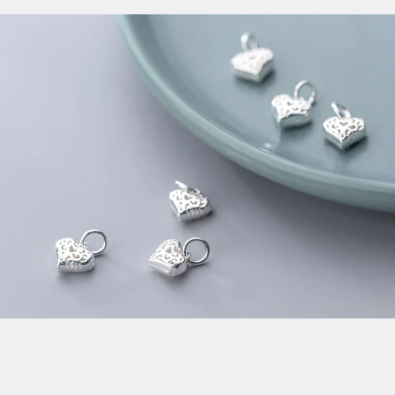 UQBing 100% Pure Sterling Silver 925 Hollow 10*10*5mm Heart Pendant Charm Beads For Women DIY Bracelet Jewelry Findings
UQBing 100% Pure Sterling Silver 925 Hollow 10*10*5mm Heart Pendant Charm Beads For Women DIY Bracelet Jewelry Findings