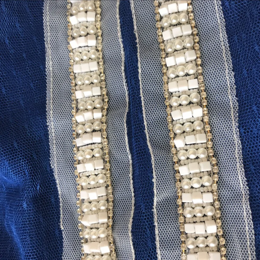 5.7 Yards Retro Style Beaded Lace Trim With Pearls Rhinestones Beading Trim For Sewing Craft, Home Decor, Costume Design
5.7 Yards Retro Style Beaded Lace Trim With Pearls Rhinestones Beading Trim For Sewing Craft, Home Decor, Costume Design