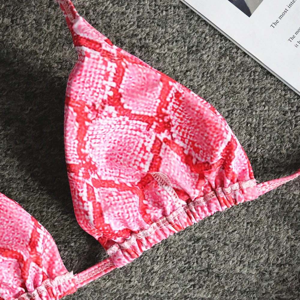 NEW Snake Print Brazilian Bikini 2019 Halter Swimsuit Female String Swimwear Women Two-pieces Micro Bikini set Sexy Bathing Suit
NEW Snake Print Brazilian Bikini 2019 Halter Swimsuit Female String Swimwear Women Two-pieces Micro Bikini set Sexy Bathing Suit