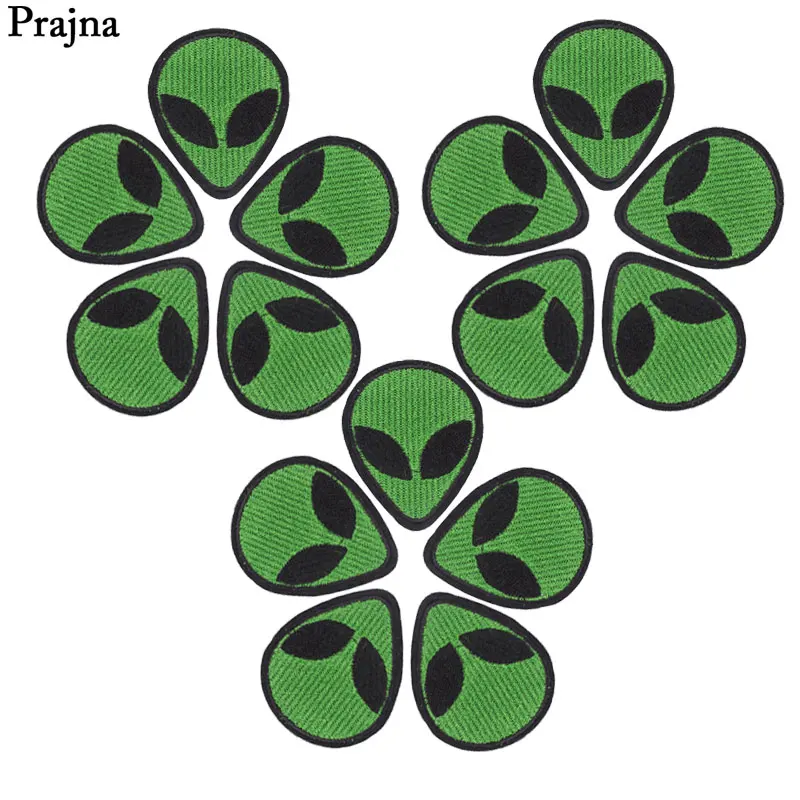 Prajna UFO Patch 10 PCS Alien Iron On Patches Green Face Embroidered Stickers For Jeans Bag DIY Ornaments Wholesale Appliques
Prajna UFO Patch 10 PCS Alien Iron On Patches Green Face Embroidered Stickers For Jeans Bag DIY Ornaments Wholesale Appliques