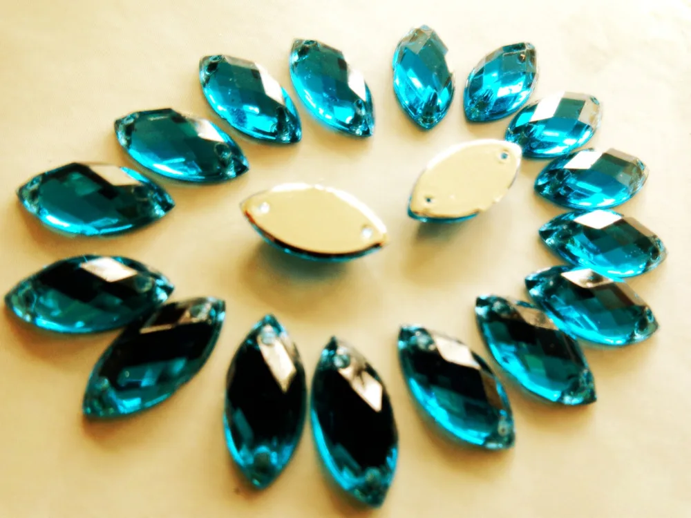 Sew on Rhinestone blue-green colour Acryl crystal Navette shape 6*12mm flatback strass Diamond Gemstone 400pcs/lot
Sew on Rhinestone blue-green colour Acryl crystal Navette shape 6*12mm flatback strass Diamond Gemstone 400pcs/lot