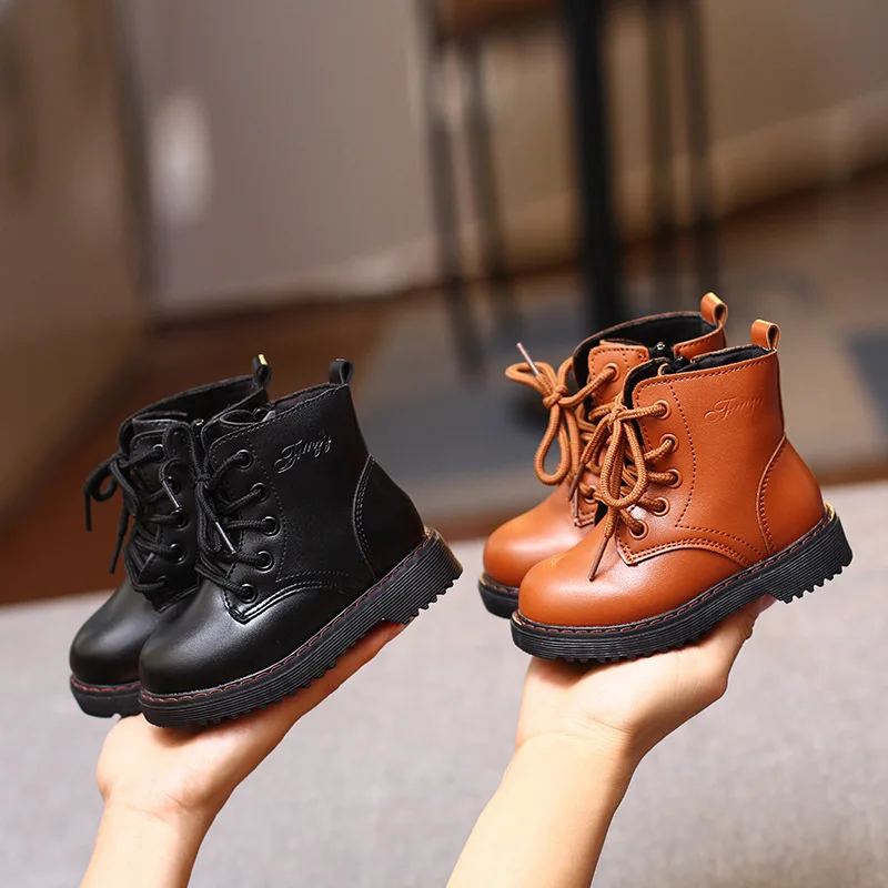 Children's shoes autumn and winter new children's boots boys single boots girls boots Korean fashion wild children Martin boots
Children's shoes autumn and winter new children's boots boys single boots girls boots Korean fashion wild children Martin boots