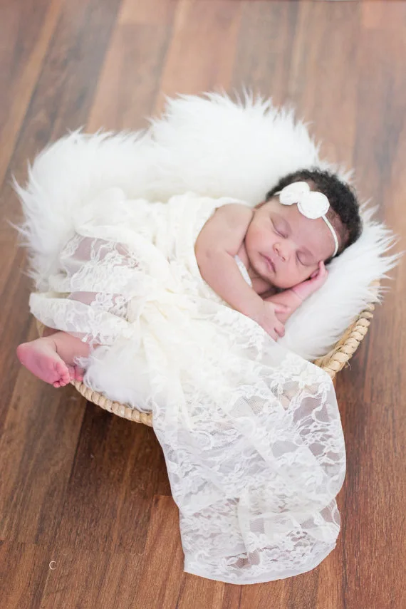 Newest baby Wrap Cloth newborn lace flower photography props wrapped towel Receiving bag Blankets bebe fotografia wrap Scarf
Newest baby Wrap Cloth newborn lace flower photography props wrapped towel Receiving bag Blankets bebe fotografia wrap Scarf