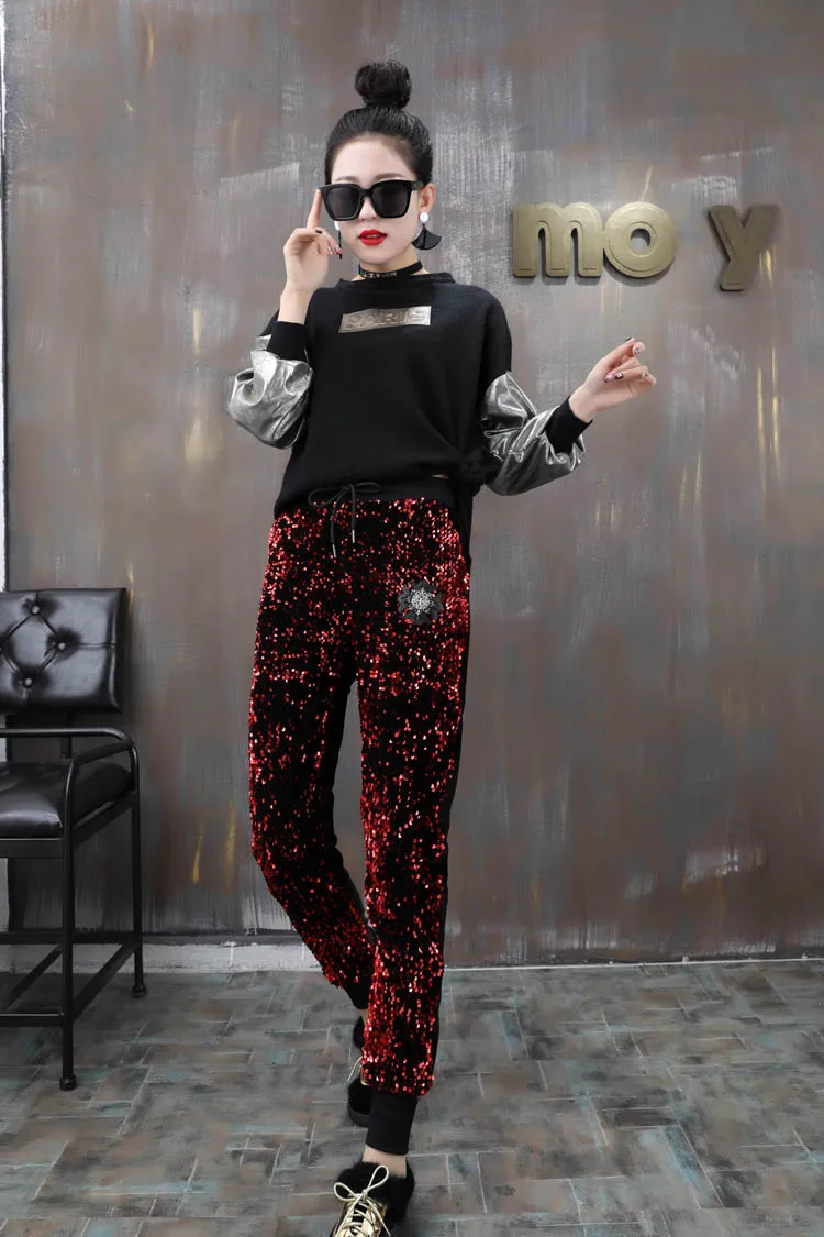 Casual Women High Waist Pants Drawstring Shiny Sequined casual lady Trousers velour Superelast Hip Hop Female long Sequins pants
Casual Women High Waist Pants Drawstring Shiny Sequined casual lady Trousers velour Superelast Hip Hop Female long Sequins pants