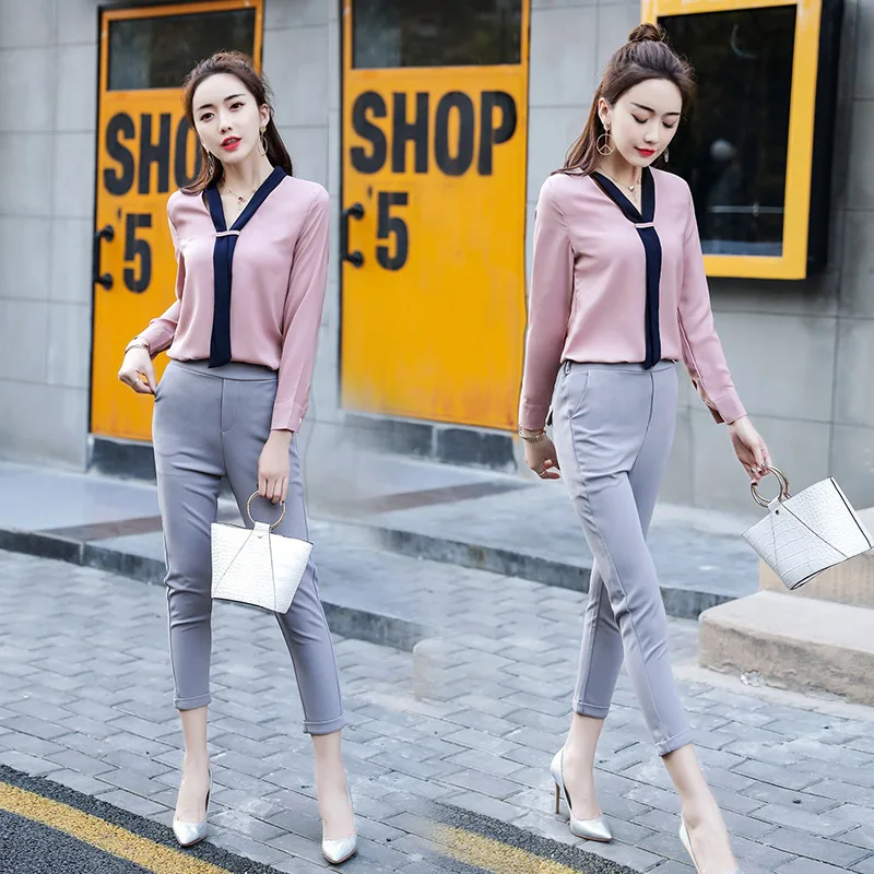 Set female 2019 summer temperament fashion simple V-neck casual shirt Slim thin feet pants wild women's two-piece suit
Set female 2019 summer temperament fashion simple V-neck casual shirt Slim thin feet pants wild women's two-piece suit