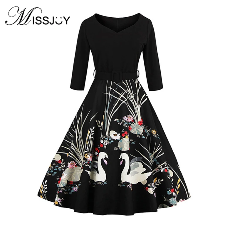 MISSJOY Christmas party Dresses Winter floral print A-line Three Quarter sleeve V-Neck patchwork high waist with Belt plus size
MISSJOY Christmas party Dresses Winter floral print A-line Three Quarter sleeve V-Neck patchwork high waist with Belt plus size