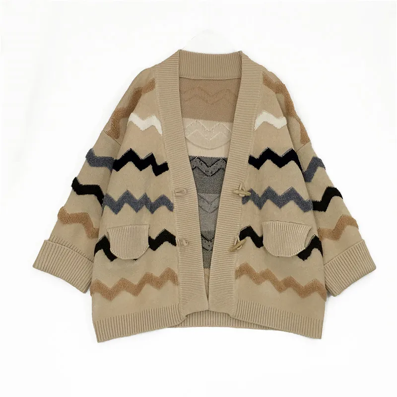 2021 Autumn Women's New Sweater Korean Version Of The Loose Striped Sweater Cardigan Long-sleeved V-neck Versatile Jacket
2021 Autumn Women's New Sweater Korean Version Of The Loose Striped Sweater Cardigan Long-sleeved V-neck Versatile Jacket