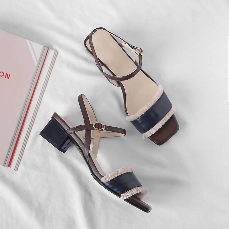 ENMAYER Genuine Leather Basic Casual Sandalias De Verano Para Mujer Women Fashion Mid High Sandals Size 34-39 LY1401
ENMAYER Genuine Leather Basic Casual Sandalias De Verano Para Mujer Women Fashion Mid High Sandals Size 34-39 LY1401