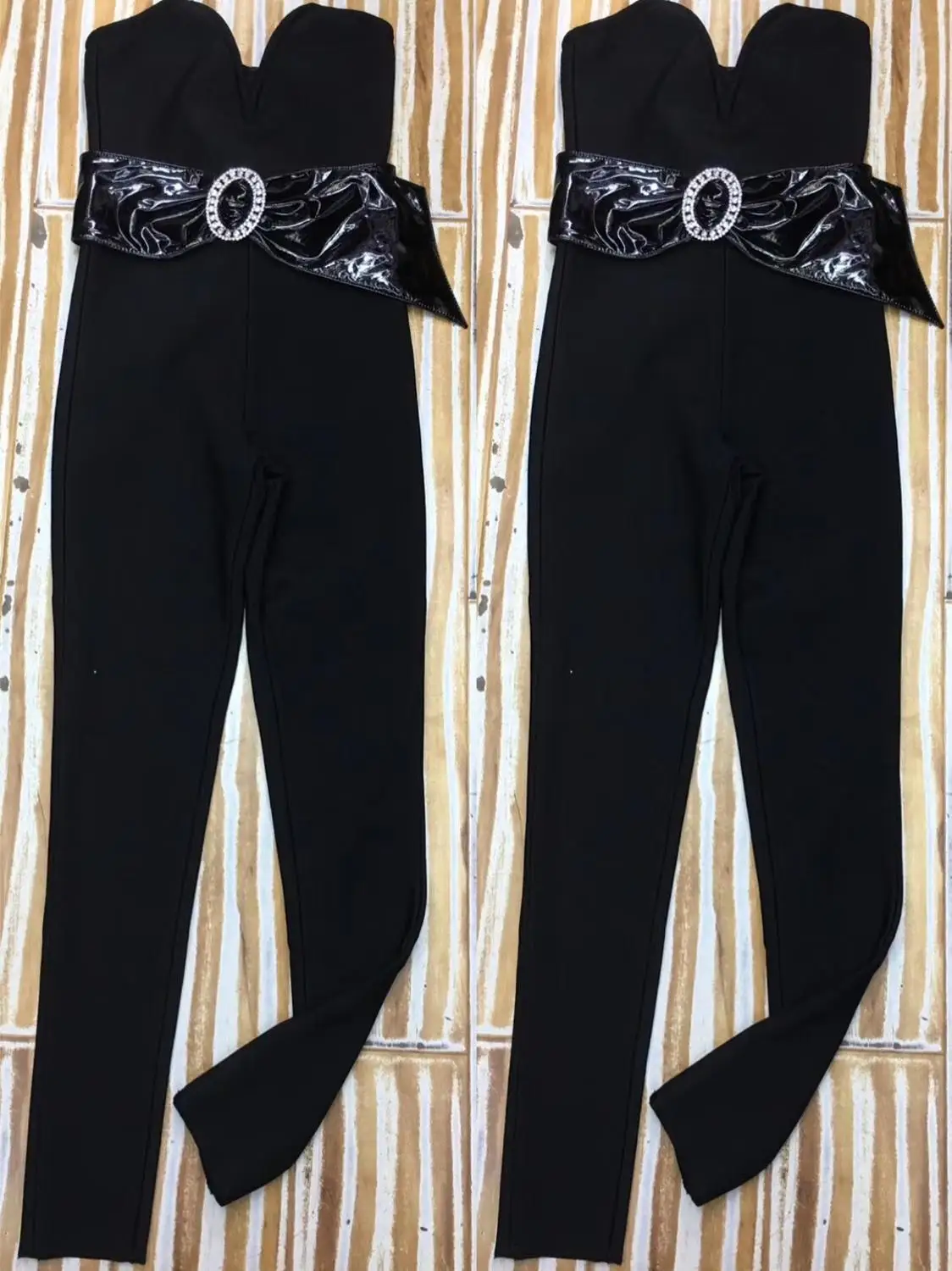 Newest Ladies Sexy Strapless Women Bandage Jumpsuit 2019 Bodycon Designer Bandage Jumpsuit With Belt
Newest Ladies Sexy Strapless Women Bandage Jumpsuit 2019 Bodycon Designer Bandage Jumpsuit With Belt