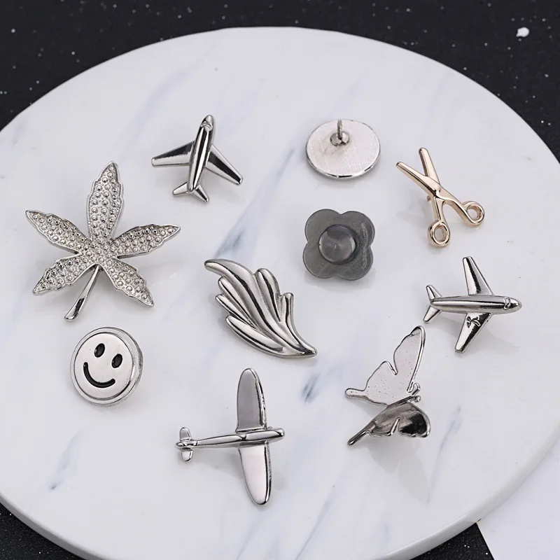 Fashion alloy multi choice Lapel pin broche Brooch for women men korea suits Shirt collar buckle needle metal pins and brooches
Fashion alloy multi choice Lapel pin broche Brooch for women men korea suits Shirt collar buckle needle metal pins and brooches
