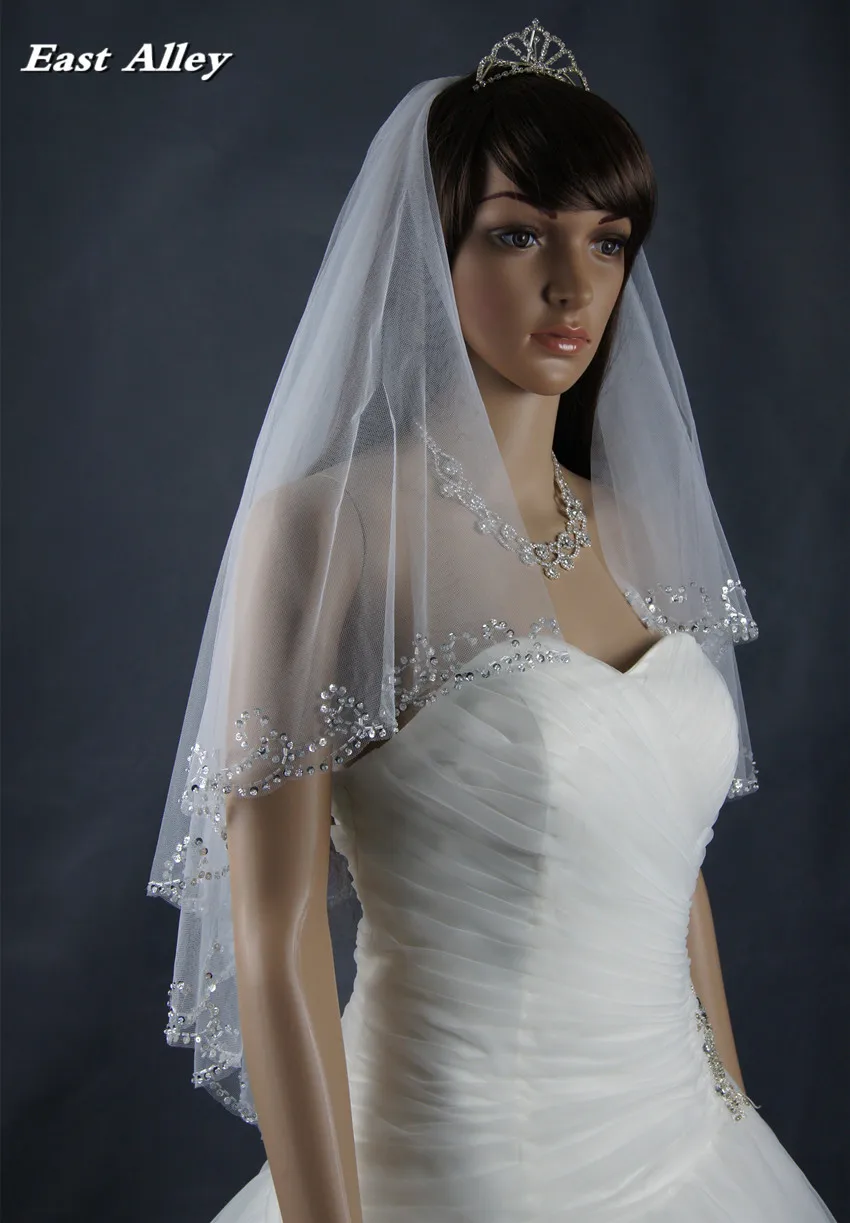 New 2 Layer Fingertip-Length Bridal Veil Handmade Beading Wedding Veil High Quality
New 2 Layer Fingertip-Length Bridal Veil Handmade Beading Wedding Veil High Quality