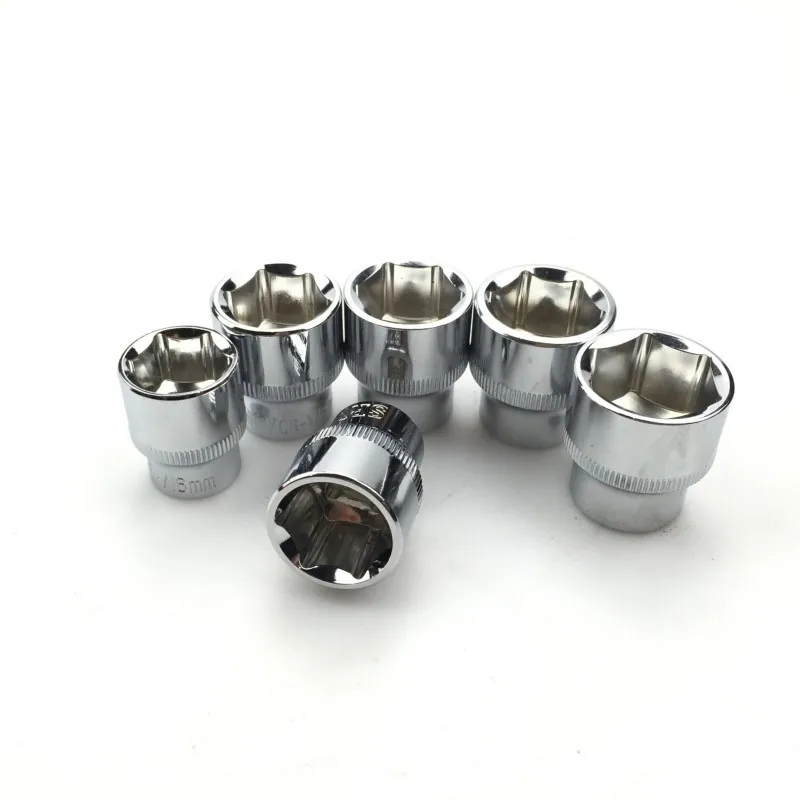 61 Pcs sleeve socket bit ratchet wrench combination set Car service repair With the car kit
61 Pcs sleeve socket bit ratchet wrench combination set Car service repair With the car kit