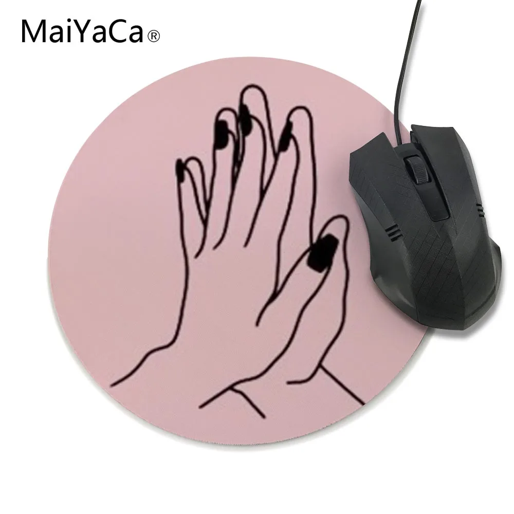 Pink Couple series,Clap and love,Send gifts to each other,20x20cm round size mouse pad,Popular game slippery mouse pad
Pink Couple series,Clap and love,Send gifts to each other,20x20cm round size mouse pad,Popular game slippery mouse pad