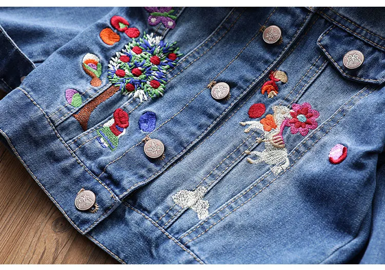 Baby Girls Denim Jackets Kids Embroidery Jackets Coats Teens Children Print Jean Coat Spring Autumn Girls Casual Outerwear Y962
Baby Girls Denim Jackets Kids Embroidery Jackets Coats Teens Children Print Jean Coat Spring Autumn Girls Casual Outerwear Y962