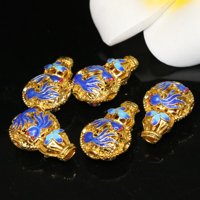 Gourd shape gold-color hollow cloisonne enamel accessories 15*23mm spacers high quality fashion beads findings 5pcs B2486
Gourd shape gold-color hollow cloisonne enamel accessories 15*23mm spacers high quality fashion beads findings 5pcs B2486