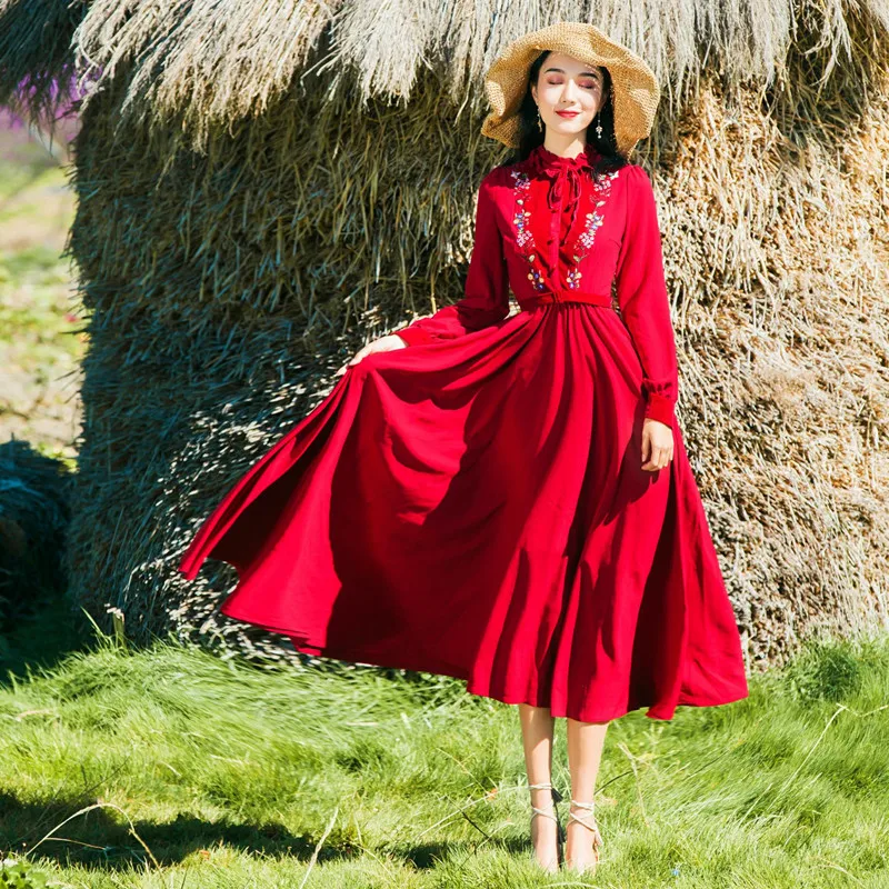 2017 Autumn Women dress Elegant Swing hem Long Sleeve dresses Vintage Retro EmbroideryTunic Vestidos
2017 Autumn Women dress Elegant Swing hem Long Sleeve dresses Vintage Retro EmbroideryTunic Vestidos