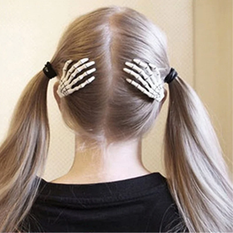 Fashion Punk Skull Paw Hairpin Exaggerated Skull Bone Hand Claws Hair Ornaments Women Girls Geometric Hair Claw Accessories
Fashion Punk Skull Paw Hairpin Exaggerated Skull Bone Hand Claws Hair Ornaments Women Girls Geometric Hair Claw Accessories