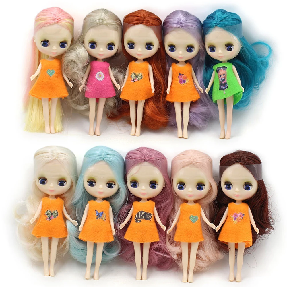 Mini Blyth no bangs nude doll 10CM different hair color with random dress as gift DIY fashion toys
Mini Blyth no bangs nude doll 10CM different hair color with random dress as gift DIY fashion toys
