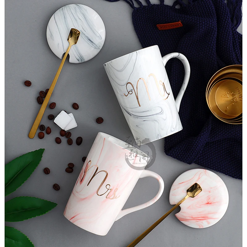 Creative Porcelain Europe Ms/Mrs Marble Coffee Mug Milk Tea Cup With Golden Spoon Golden Line Handle Lid Gift Box For Couple
Creative Porcelain Europe Ms/Mrs Marble Coffee Mug Milk Tea Cup With Golden Spoon Golden Line Handle Lid Gift Box For Couple