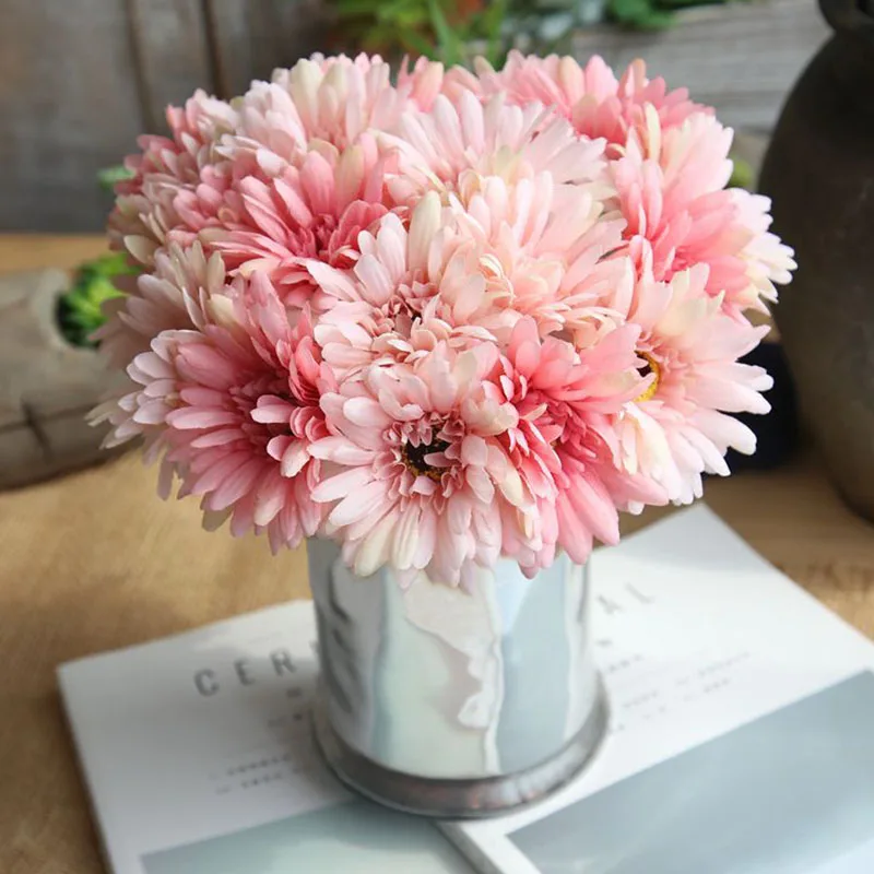 7 head/bouquet Artificial Gerbera Flower Fake Silk Holding Flowers for Bridal Wedding Party Home Decor Accessories Garden Floral
7 head/bouquet Artificial Gerbera Flower Fake Silk Holding Flowers for Bridal Wedding Party Home Decor Accessories Garden Floral