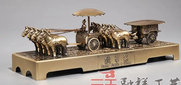 Creative Terracotta Army bronze horse ornament Special tourist souvenirs Metal carriage Decorative res statues decoration dies
Creative Terracotta Army bronze horse ornament Special tourist souvenirs Metal carriage Decorative res statues decoration dies
