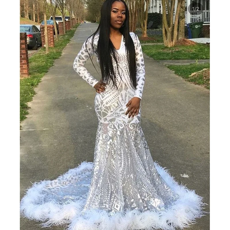Sexy Long Sleeve Mermaid Prom Dresses 2019 New V Neck Sweep Strain Feather Illusion Formal Evening Dress Party Gowns
Sexy Long Sleeve Mermaid Prom Dresses 2019 New V Neck Sweep Strain Feather Illusion Formal Evening Dress Party Gowns