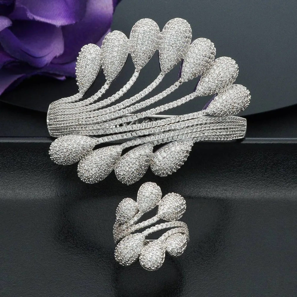 ModemAngel Luxury Peacock Tail Cubic Zirconia Bracelet Bangle and Ring White Color Jewelry Set for Women Wedding Party
ModemAngel Luxury Peacock Tail Cubic Zirconia Bracelet Bangle and Ring White Color Jewelry Set for Women Wedding Party
