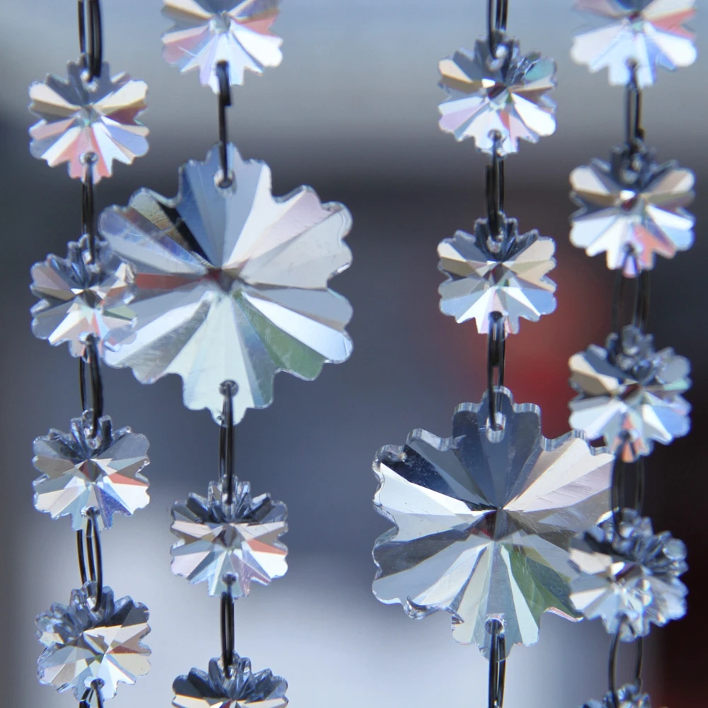 20 Meters /Lot Crystal Snowflake Beads Chains Glass Hanging Strand Garlands For Wedding Party Christmas Tree Decoration
20 Meters /Lot Crystal Snowflake Beads Chains Glass Hanging Strand Garlands For Wedding Party Christmas Tree Decoration