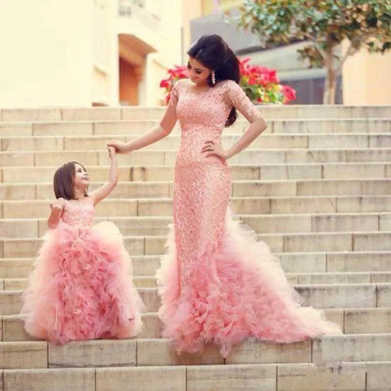 Mommy and Me Set Mother and Daughter Dress Family matching wedding Maix Tutu Dress Girls Clothes Summer Dresses Party Clothes
Mommy and Me Set Mother and Daughter Dress Family matching wedding Maix Tutu Dress Girls Clothes Summer Dresses Party Clothes
