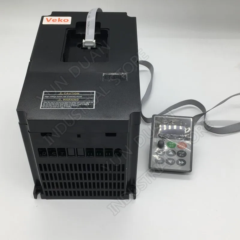 4KW 380V Universal Frequency Converter 9A 3Phase input Vector VFD 3phase output PID CE For CNC Router Spindle Air Blower
4KW 380V Universal Frequency Converter 9A 3Phase input Vector VFD 3phase output PID CE For CNC Router Spindle Air Blower
