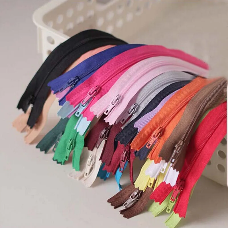 Free Shipping 100 Pcs Lots Color Nylon Coil Zippers Tailor Sewing Tools 20cm ( 8 Inch)
Free Shipping 100 Pcs Lots Color Nylon Coil Zippers Tailor Sewing Tools 20cm ( 8 Inch)