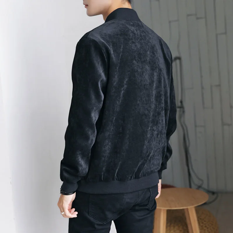 2020 men's Solid color Thin section baseball jacket simple fashion Button design lightweight Stand collar coat slim jacket
2020 men's Solid color Thin section baseball jacket simple fashion Button design lightweight Stand collar coat slim jacket