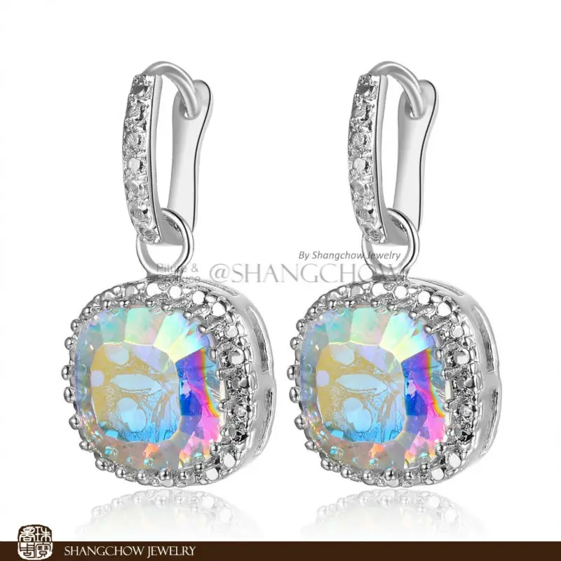 New! Stunning Fashion Jewelry Rainbow Crystal 925 Sterling Silver Earrings E0150
New! Stunning Fashion Jewelry Rainbow Crystal 925 Sterling Silver Earrings E0150