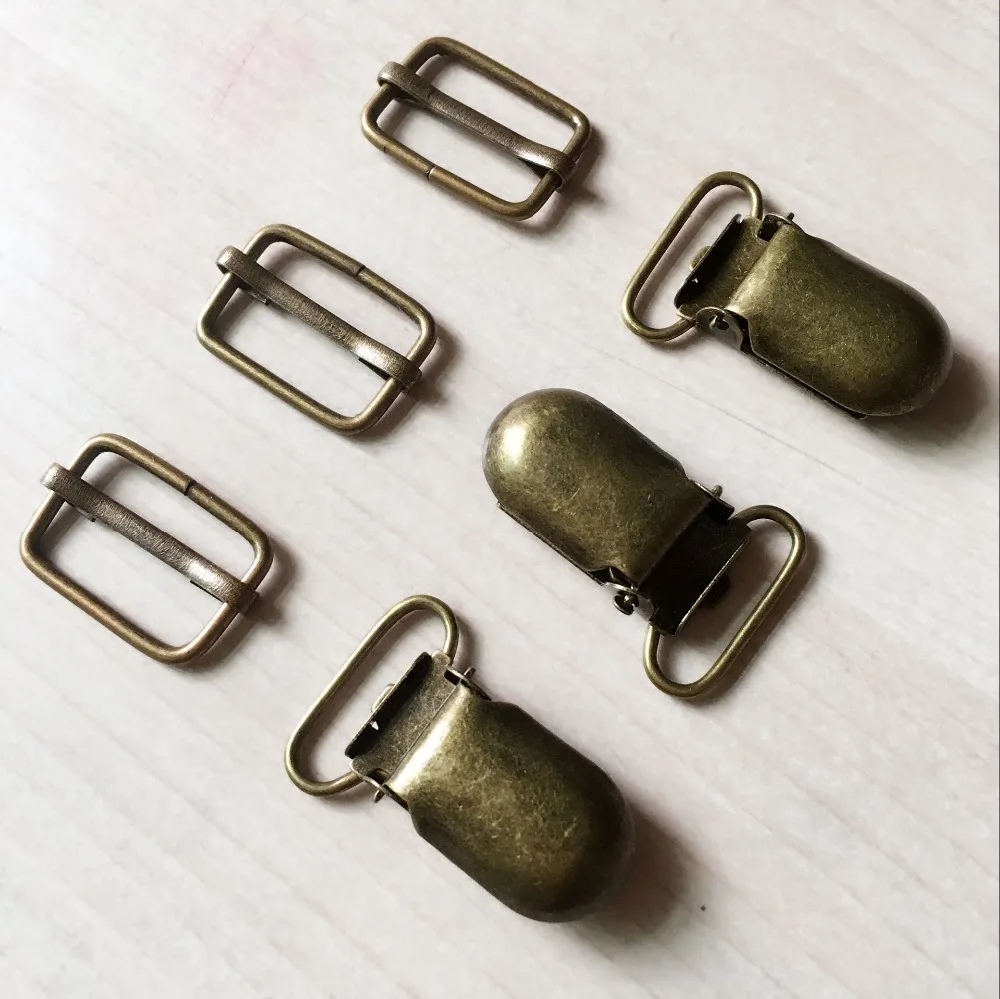 50 Metal braces Suspenders Clip Lead Free Paci Pacifier Clips Ribbl 0on Craft Sewing Tool with adjustable slide 15/20/25mm inner
50 Metal braces Suspenders Clip Lead Free Paci Pacifier Clips Ribbl 0on Craft Sewing Tool with adjustable slide 15/20/25mm inner