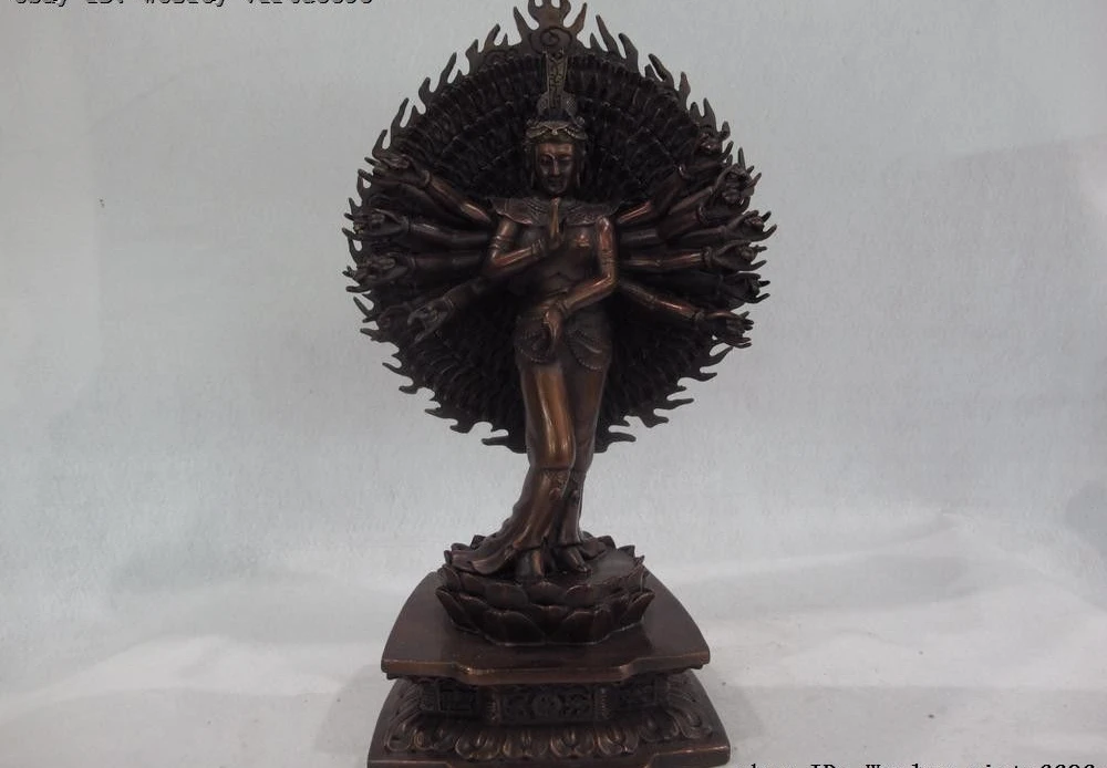 35 см Тибетский буддизм бронзе1000 руки Avalokitesvara Kwan-Yin Guan Yin статуя Будды
35 см Тибетский буддизм бронзе1000 руки Avalokitesvara Kwan-Yin Guan Yin статуя Будды