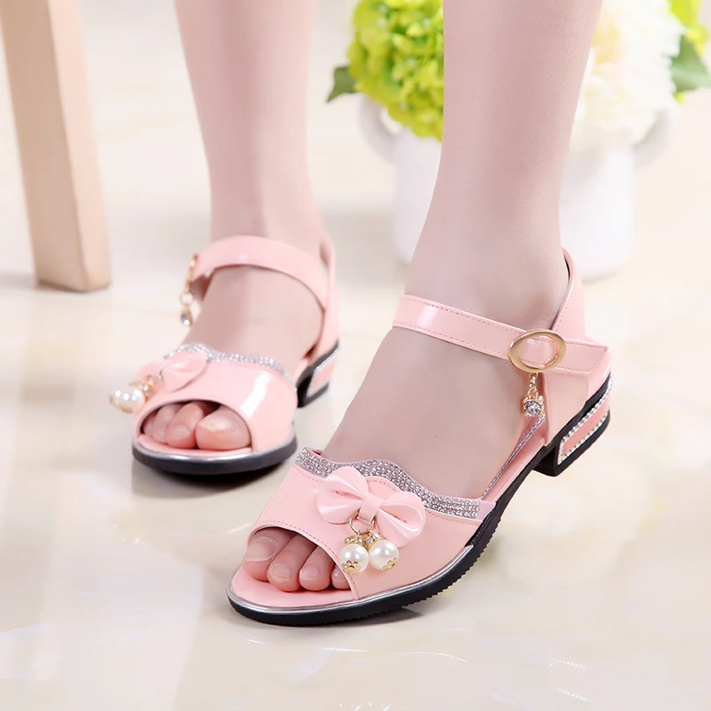 Summer 2019 new children's sandals girls beach shoes big children Korean version of the fish mouth student shoes princess shoes
Summer 2019 new children's sandals girls beach shoes big children Korean version of the fish mouth student shoes princess shoes