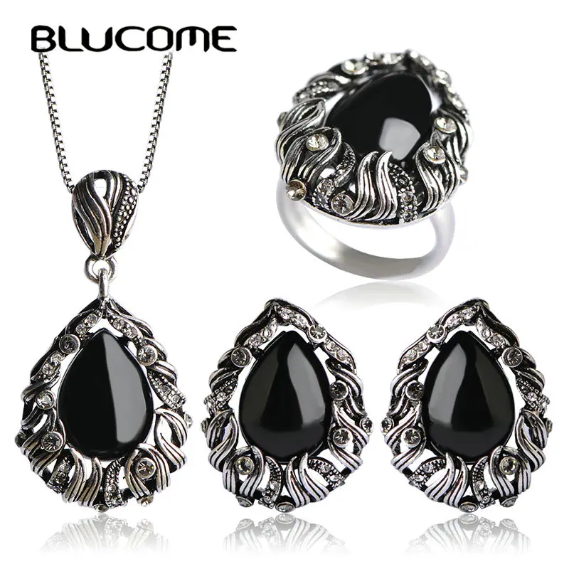 Blucome Vintage Water Drop Shape Jewelry Sets Black Heart Pendant Necklace Big Stud Earrings Ring Set Women Lady Party Bijoux
Blucome Vintage Water Drop Shape Jewelry Sets Black Heart Pendant Necklace Big Stud Earrings Ring Set Women Lady Party Bijoux