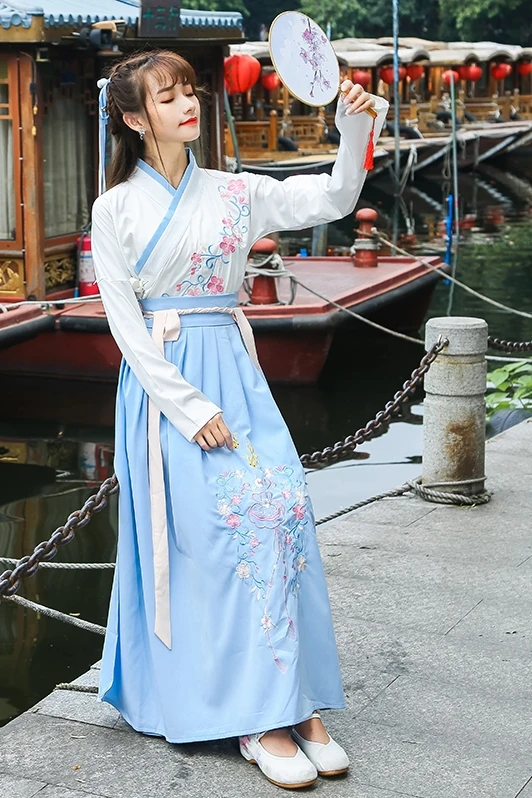 Improved Hanfu Dress Summer Chinese Style Student Ancient Dress Fairy Elegant Dance Costume Tang Dynasty Folk Princess Dresses
Improved Hanfu Dress Summer Chinese Style Student Ancient Dress Fairy Elegant Dance Costume Tang Dynasty Folk Princess Dresses