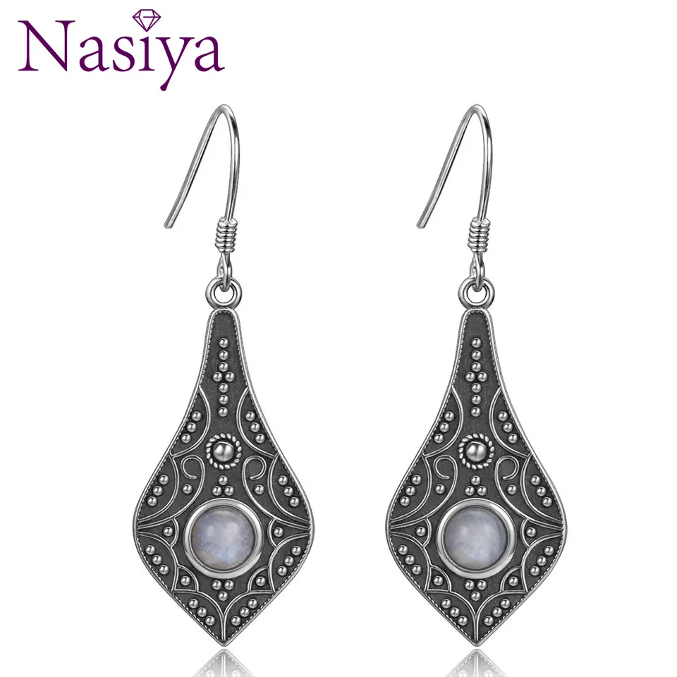 Ethnic Style 5MM Round Natural Moonstone 925 Sterling Silver Long Drop Jewelry Earrings For Women Trendy Wedding Party
Ethnic Style 5MM Round Natural Moonstone 925 Sterling Silver Long Drop Jewelry Earrings For Women Trendy Wedding Party