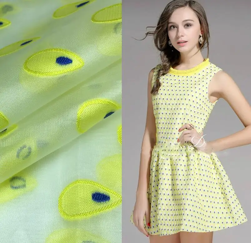 Super beautiful peacock tears, yellow embroidered fabric, fluffy dress, fashion DIY tailor cloth
Super beautiful peacock tears, yellow embroidered fabric, fluffy dress, fashion DIY tailor cloth